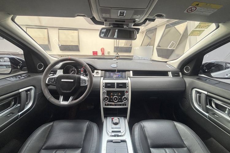 Used Land Rover Discovery Sport 2017 2.0T SE
