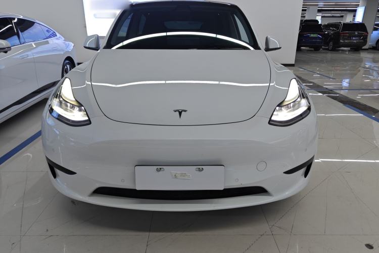 Used Tesla Model Y 2022 Rear-Wheel-Drive Version
