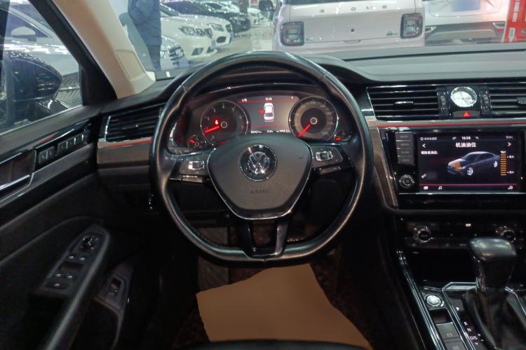 Used Volkswagen Phideon 2018 380TSI Two-Wheel Drive Business Edition
