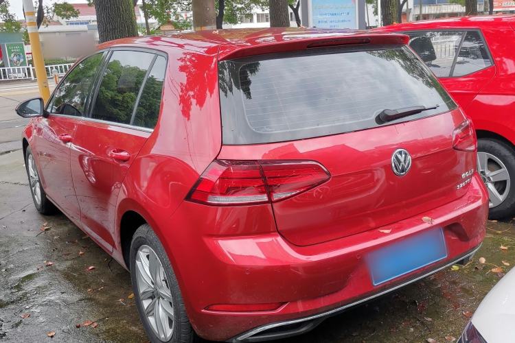 Used Volkswagen Golf 2018 230TSI Automatic Comfort Model
