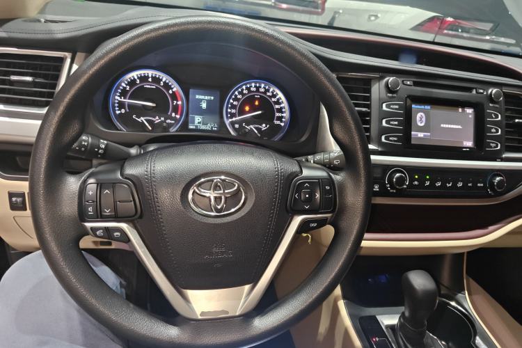 Used Toyota Highlander 2017 2.0T Two-Wheel Drive Elite Edition 5 Seats