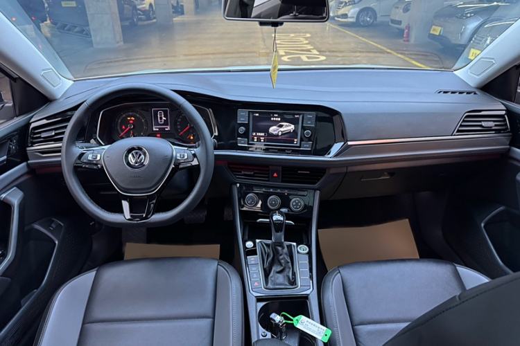 Used Volkswagen Sagitar 2020 200TSI DSG Comfort Version China VI Standard
