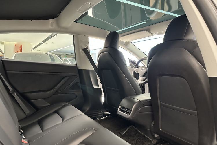 Used Tesla Model 3 2019 Standard Range Rear-Wheel Drive Upgraded Version (52 kWh)
