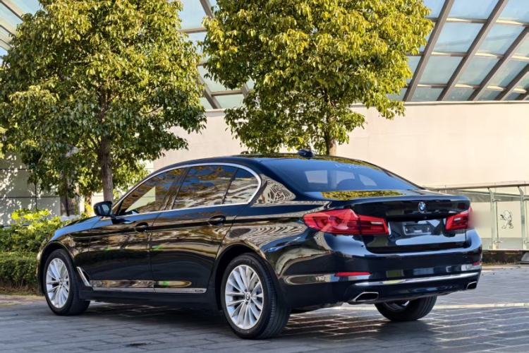 Used BMW 5 Series 2019 Facelifted 530Li Leading Edition Luxury Package