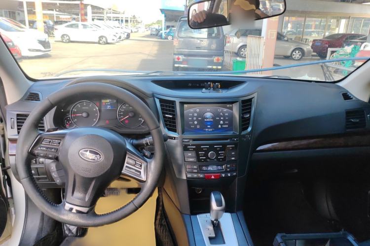 Used Subaru Outback 2013 2.5i Luxury Edition
