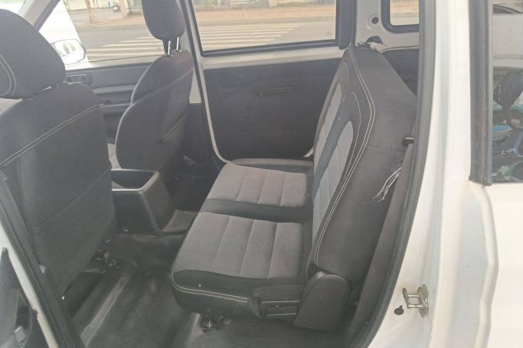 Used Wuling Hongguang PLUS 2019 1.5T Manual Standard Version 7 Seats

