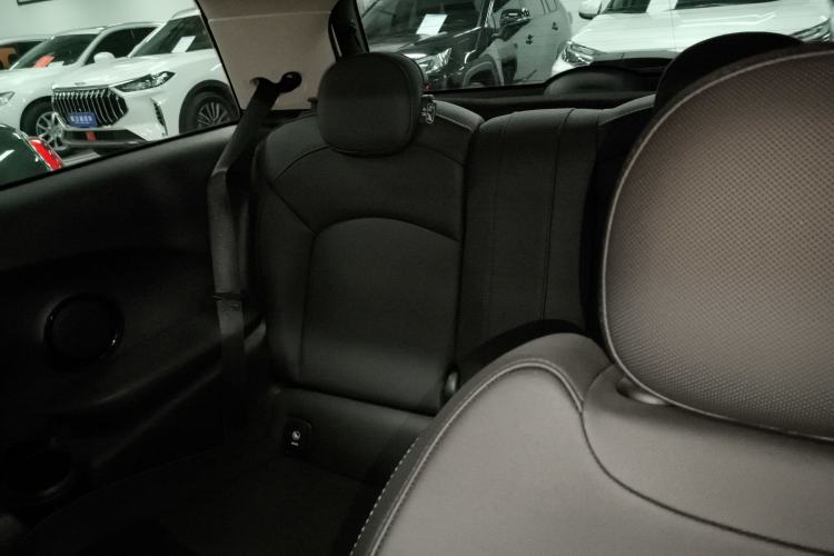 Used  MINI 2023 Updated 1.5T COOPER Artist
