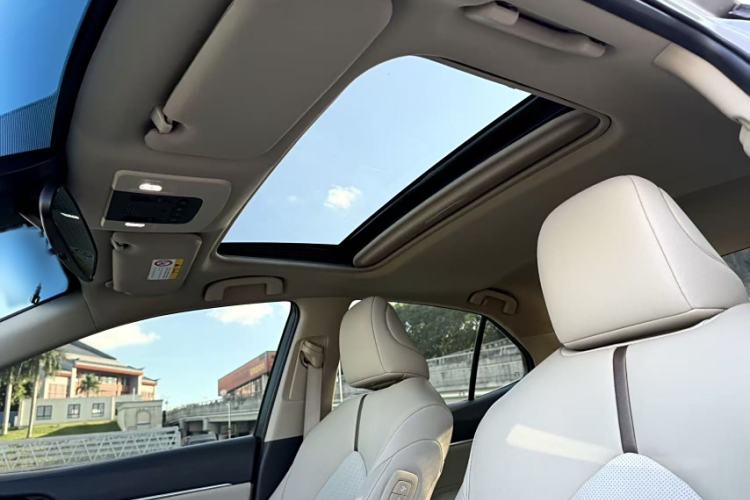 Used Toyota Camry 2019 2.0G Luxury Edition China V Standard
