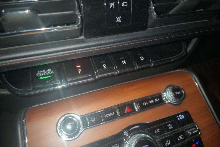 Used Lincoln Aviator 2020 3.0T V6 Four-Wheel Drive Premium Edition