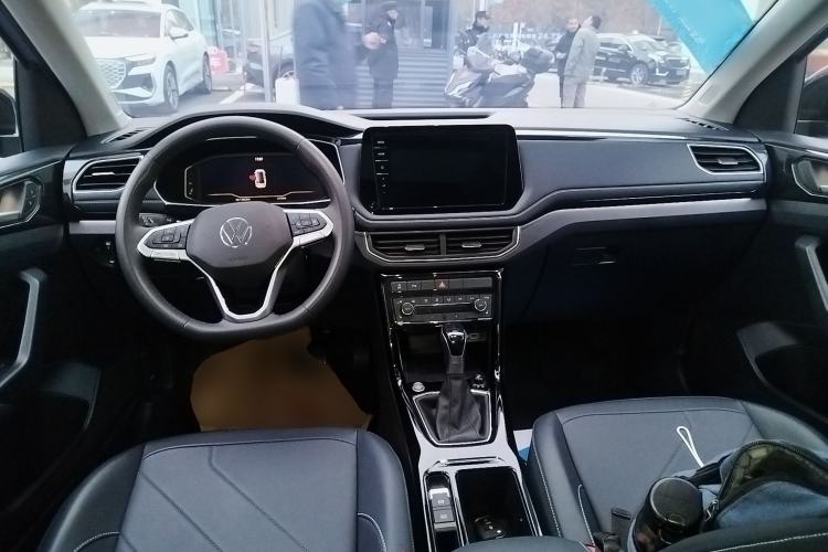 Used Volkswagen Tharu 2025 NewRui 300TSI Prestige Edition