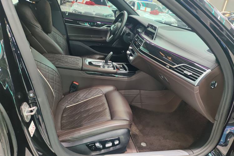 Used BMW 7 Series 2019 Restyled 740Li Leading Edition M Sport Package
