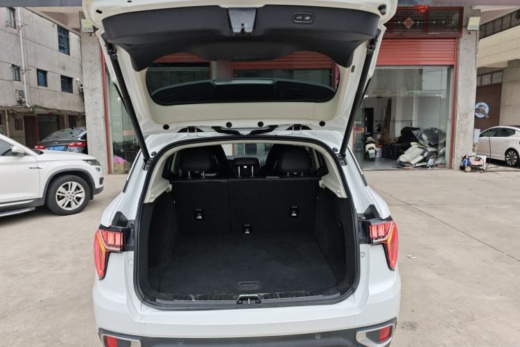 Used Lynk & Co 01 2019 2.0T Two-Wheel-Drive Pro Version China V Standard
