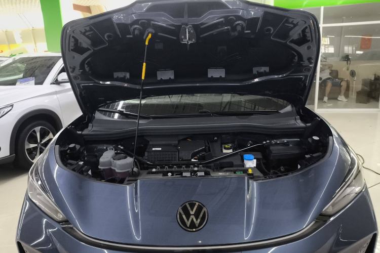 Used Volkswagen ID.UNYX 2025 Pro model
