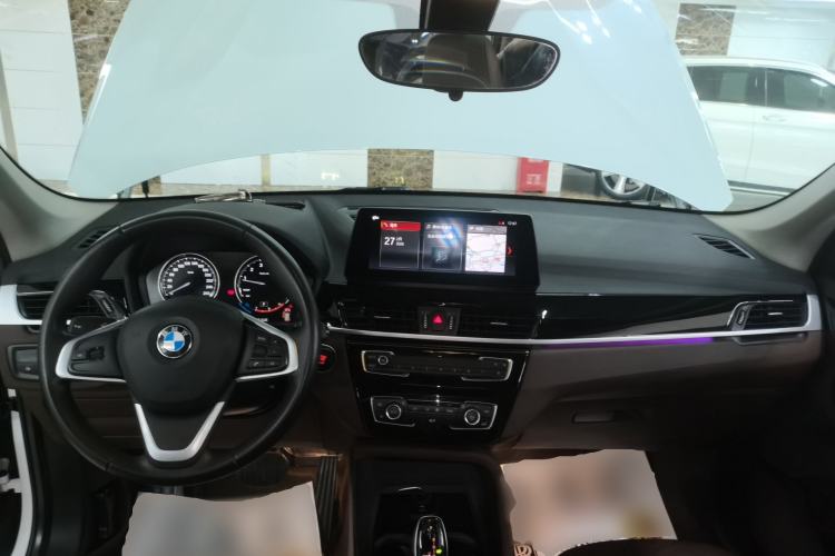 Used BMW X1 2020 sDrive25Li Leading Model
