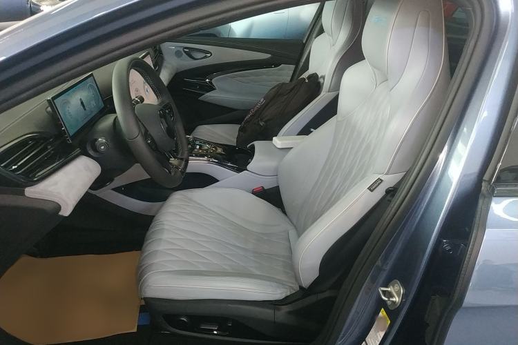 Used BYD Seal 2022 700 km Long-Range Rear-Wheel-Drive Version
