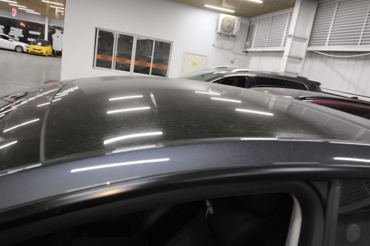 Used Tesla Model Y 2021 Long-Range All-Wheel-Drive Version
