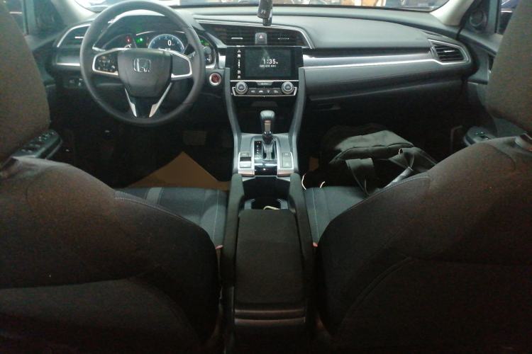 Used Honda Civic 2016 220TURBO CVT Luxury Edition
