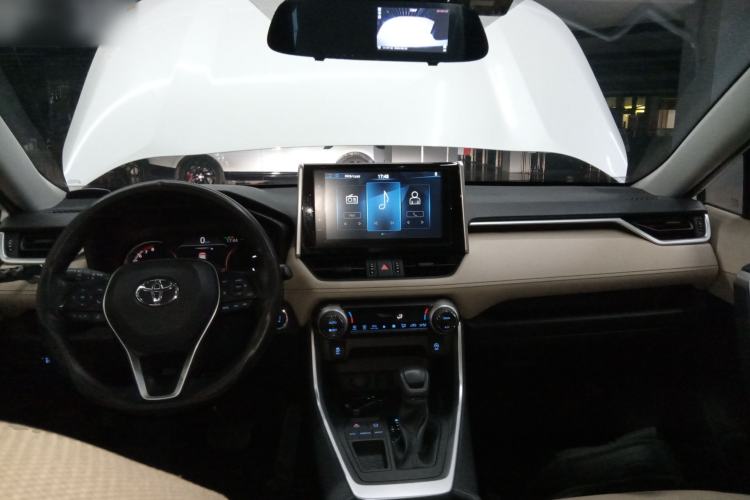 Used Toyota RAV4 2020 2.0L CVT Two-Wheel Drive Fashion Edition
