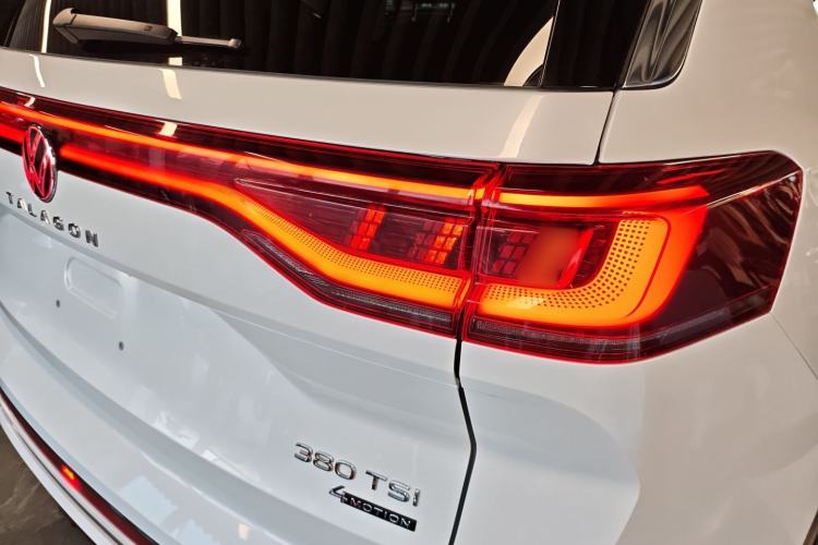 Used Volkswagen Talagon 2021 380TSI Four-Wheel Drive R-Line Touareg Edition