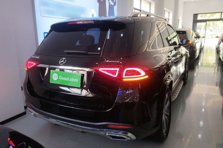 Used Mercedes-Benz GLE 2022 GLE 350 4MATIC Stylish Model
