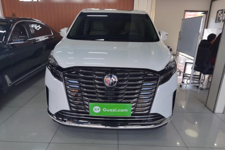 Used Buick GL8 2023 ES Lu Zun Deluxe Model
