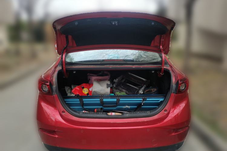 Used Mazda Mazda 3 Axela 2016 Sedan 1.5L Automatic Luxury Model