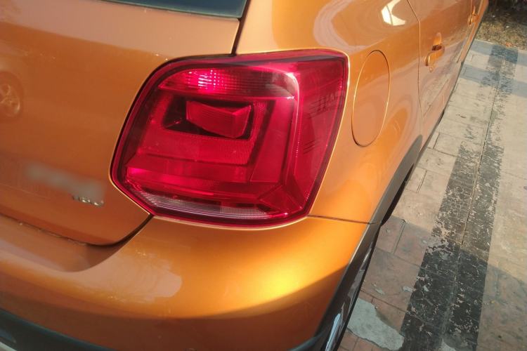 Used Volkswagen Polo 2018 1.5L Cross Polo Automatic