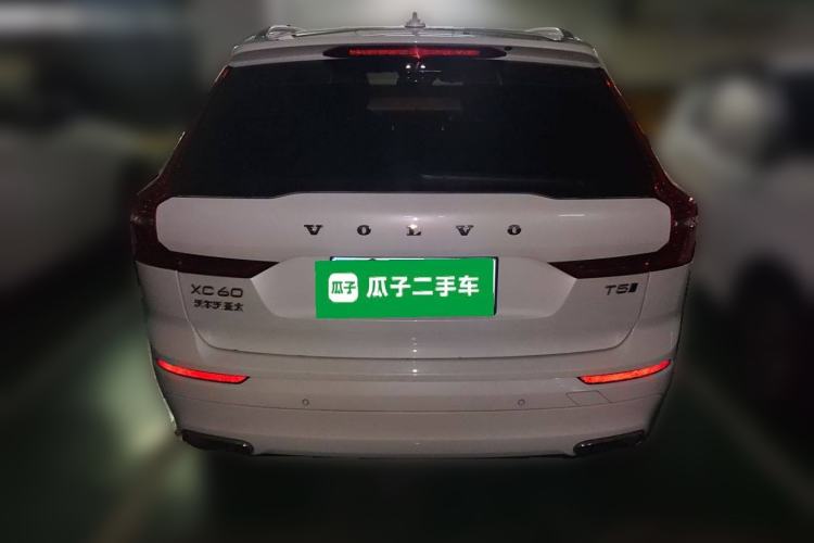 Used Volvo XC60 2019 T5 4x4 Smart Edition China V Standard