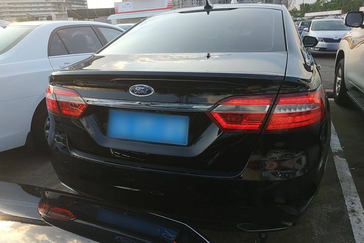 Used Ford Taurus 2018 EcoBoost 245 Premier Edition China V Standard
