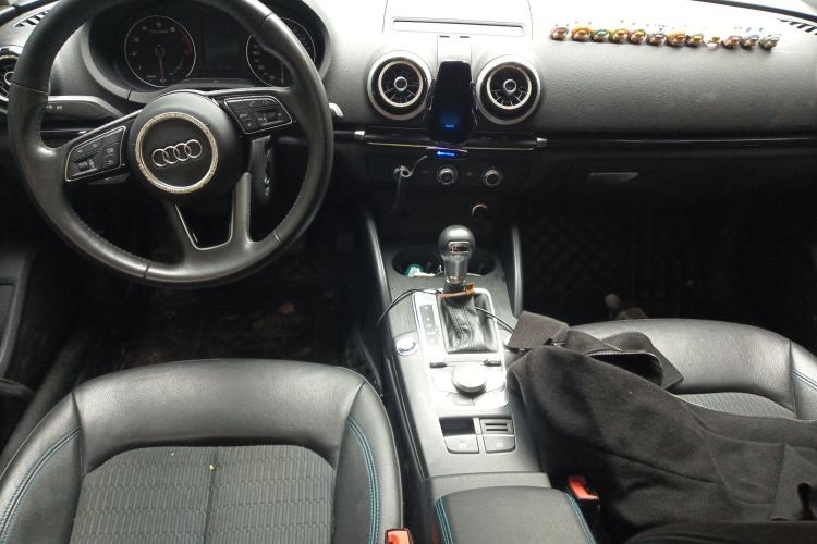 Used Audi A3 2020 Limousine 35 TFSI Fashion Edition China VI Emission Standard
