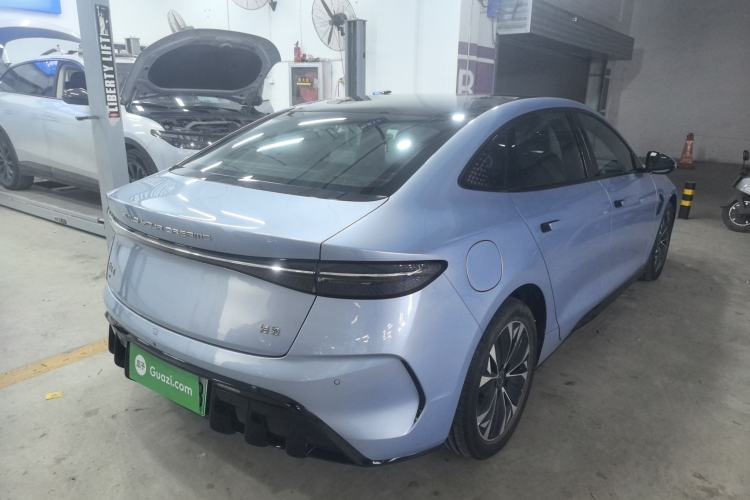 Used BYD Seal 2022 550 km Standard Range Rear-Wheel Drive Prestige Version
