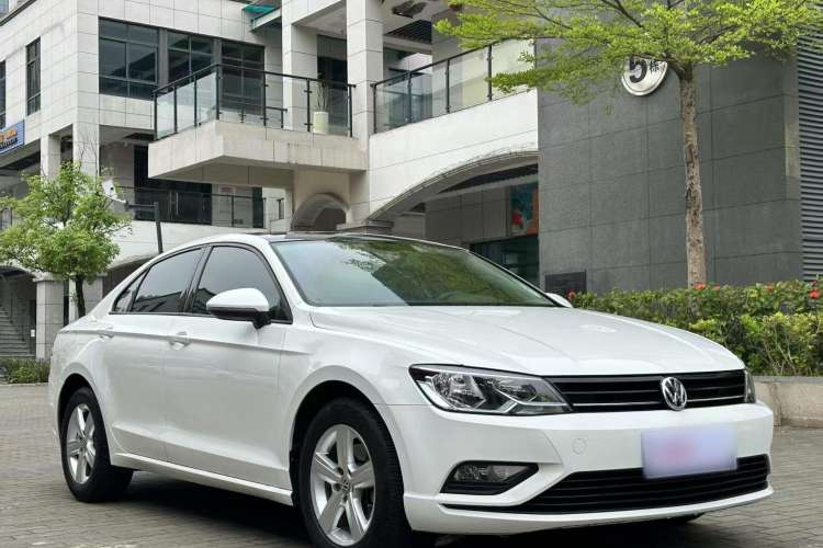 Used Volkswagen Lamando 2018 230TSI DSG Fashion Edition
