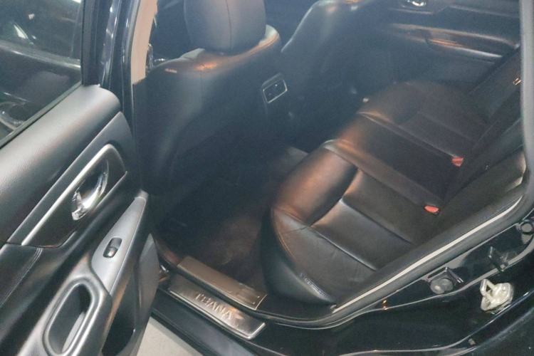 Used Nissan Teana 2013 2.5L XL Leading Edition
