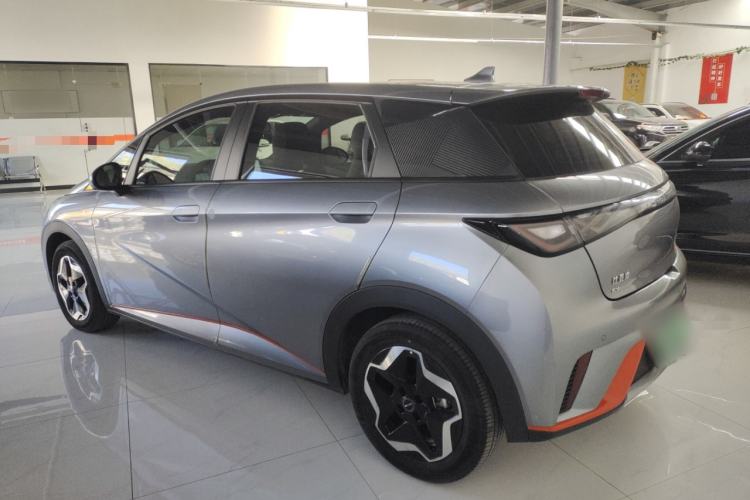 Used BYD Dolphin 2021 405 km Fashion Edition
