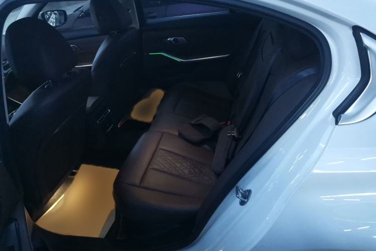 Used BMW i3 2022 eDrive 35 L
