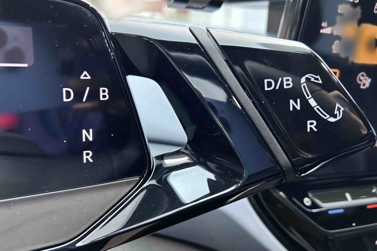 Used Volkswagen ID.4 X 2024 Pure & Smart Edition
