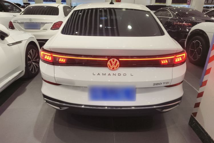 Used Volkswagen Lamando 2022 Lavida L 280TSI DSG Cool & Spicy Edition
