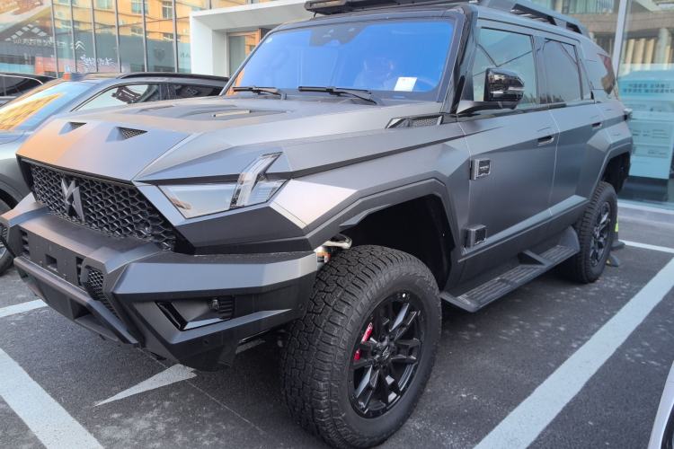 Used Brave warrior 917 2023 Range-Extended Founder Edition