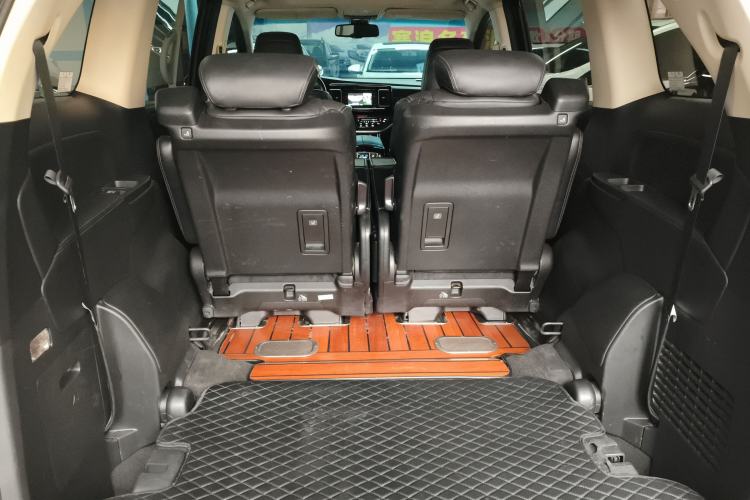 Used Honda Elysion 2016 2.4L Supreme Edition
