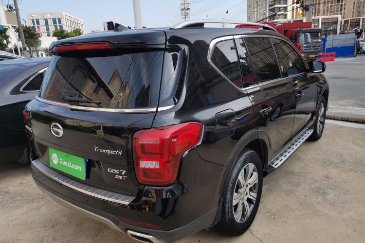 Used GAC Trumpchi GS7 2017 320T Two-Wheel-Drive Luxury Model
