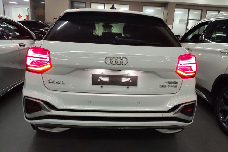 Used Audi Q2L 2022 35 TFSI Progressive Dynamic Edition
