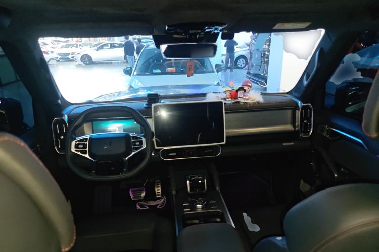 Used JETOUR Traveler 2023 2.0T All-Wheel Drive CrossPRO+
