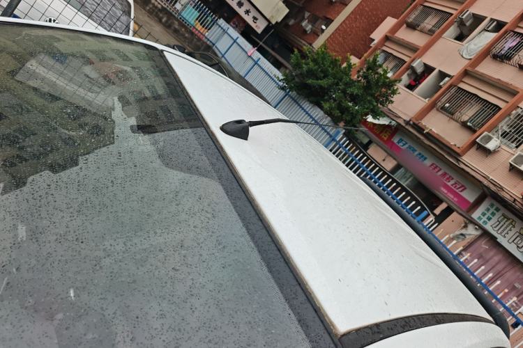 Used Isuzu JLM 2018 2.5T Two-Wheel Drive Diesel Luxury Version JE4D25Q5A
