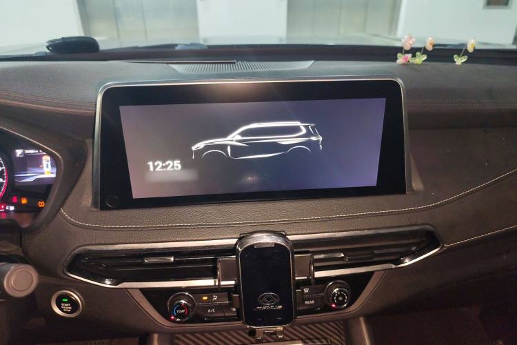 Used SAIC MAXUS D90 2017 2.0T Automatic Two-Wheel Drive Mercury Base Edition
