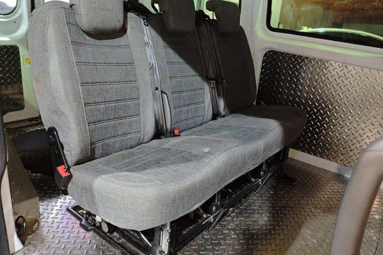 Used Ford Transit 2017 2.0T Gasoline Multi-Purpose Commercial Vehicle Short Wheelbase Low Roof China V Standard
