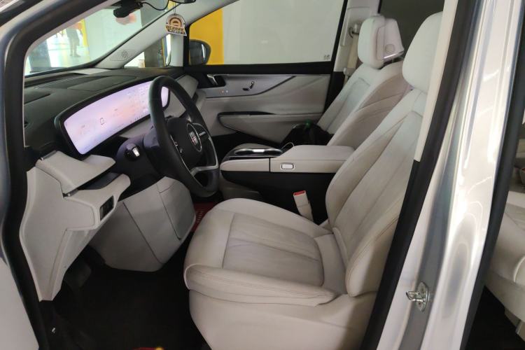 Used Buick GL8 New Energy 2024 Lu Zun Smart Edition 7-Seater