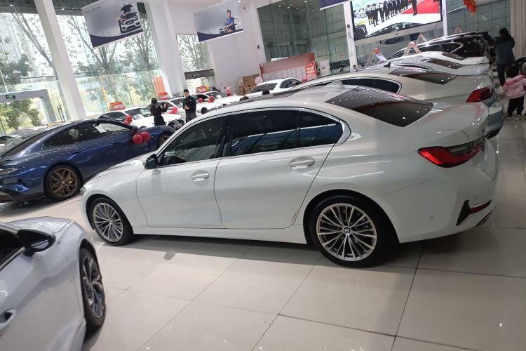 Used BMW 3 Series 2020 325Li First Edition
