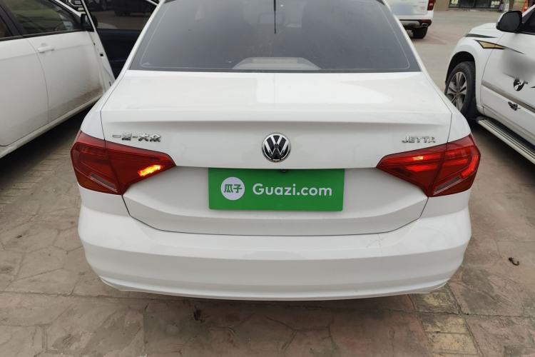 Used Volkswagen Jetta 2017 1.4L Manual Fashion Edition