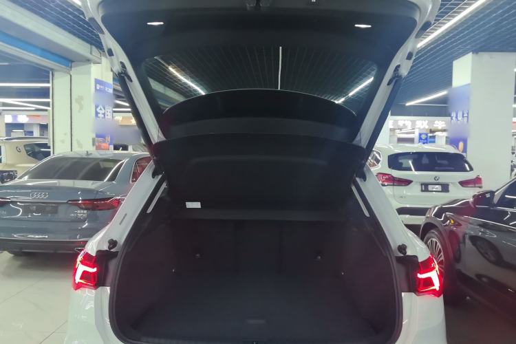 Used Audi Q3 2019 35 TFSI Advanced Dynamic Edition