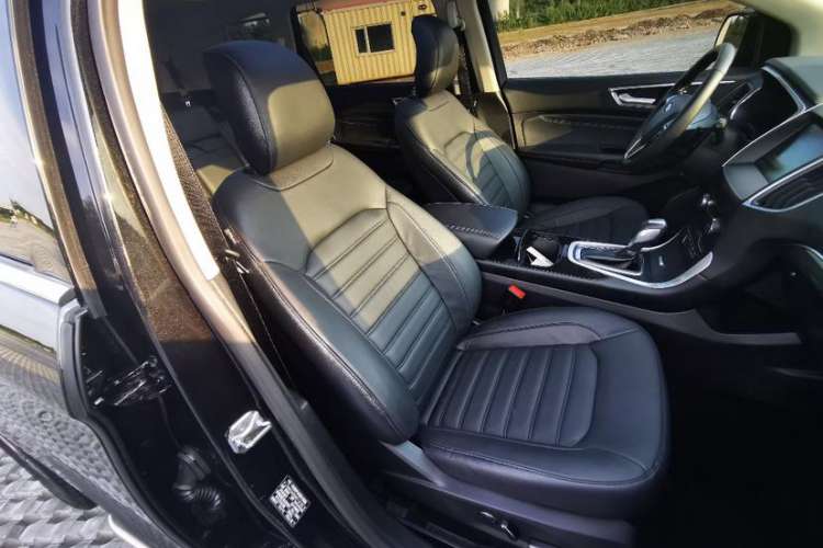 Used Ford Edge 2015 2.0T GTDi 4x4 High-Grade Model